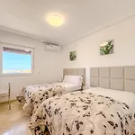 Parque Three Bedroom Apartament