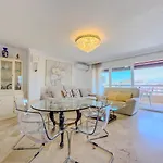 Parque Three Bedroom Apartament *