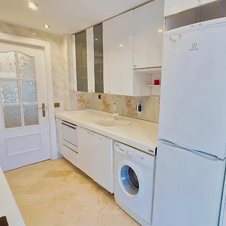 Apartment Parque Three Bedroom *