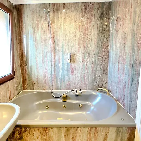 Parque Three Bedroom * ماربيا