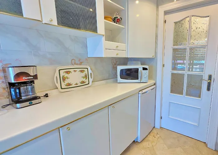 Parque Three Bedroom Appartement *