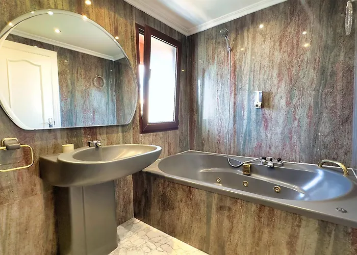 Parque Three Bedroom * Marbellac